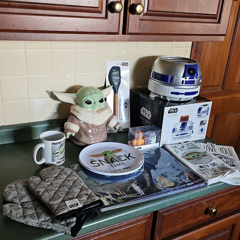 Star Wars, Kitchen, Star Wars Disney Yoda Glass Ceramic Spoon Rest New  With Tags Nwt