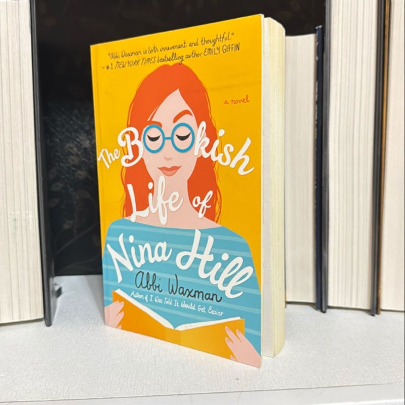 The Bookish Life of Nina Hill