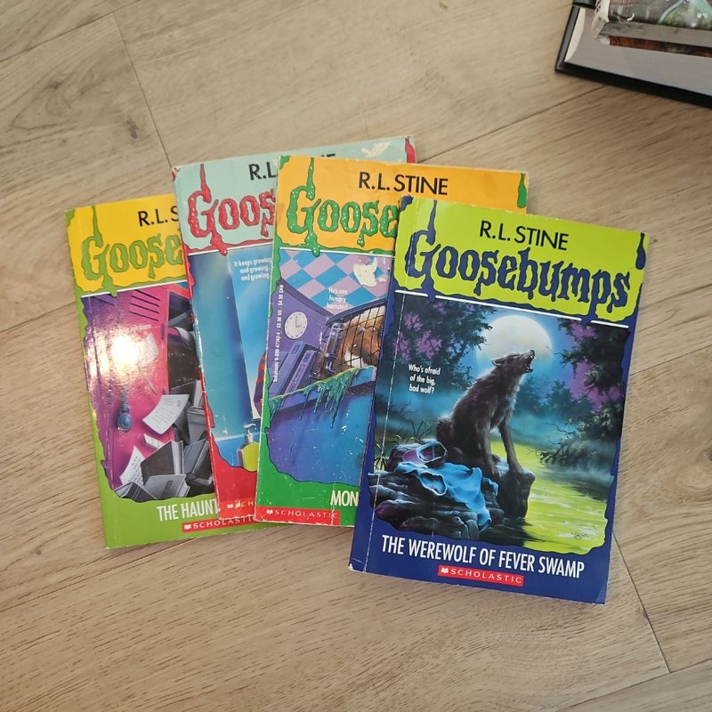 Goosebumps book lot 