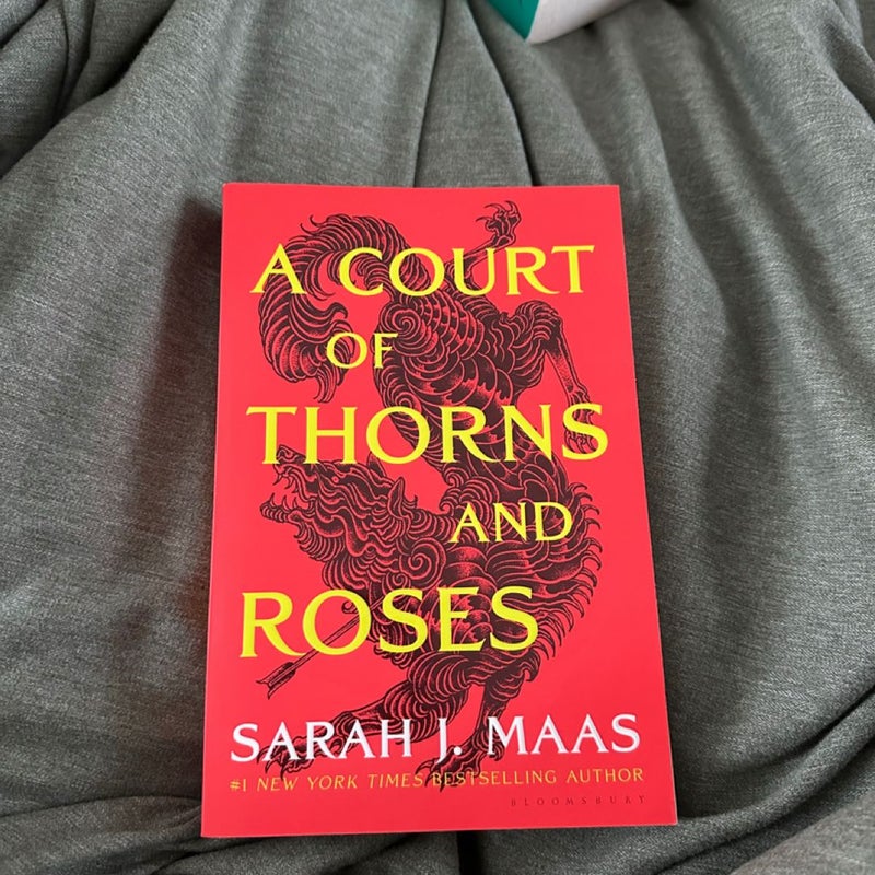 A Court of Thorns and Roses