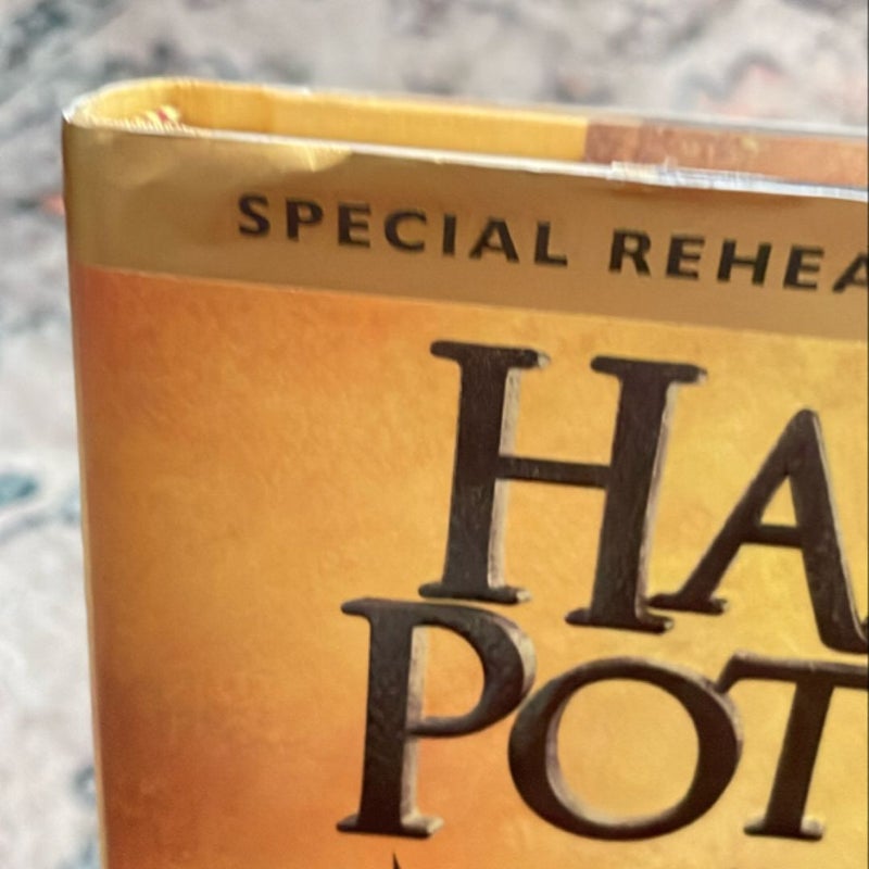 Harry Potter and the Cursed Child Parts One and Two (Special Rehearsal Edition Script)