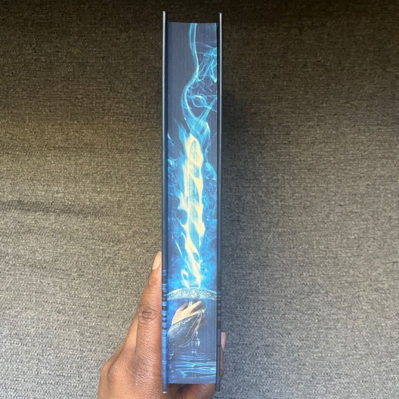 Silver in the Bone - Signed Fairyloot Special Edition