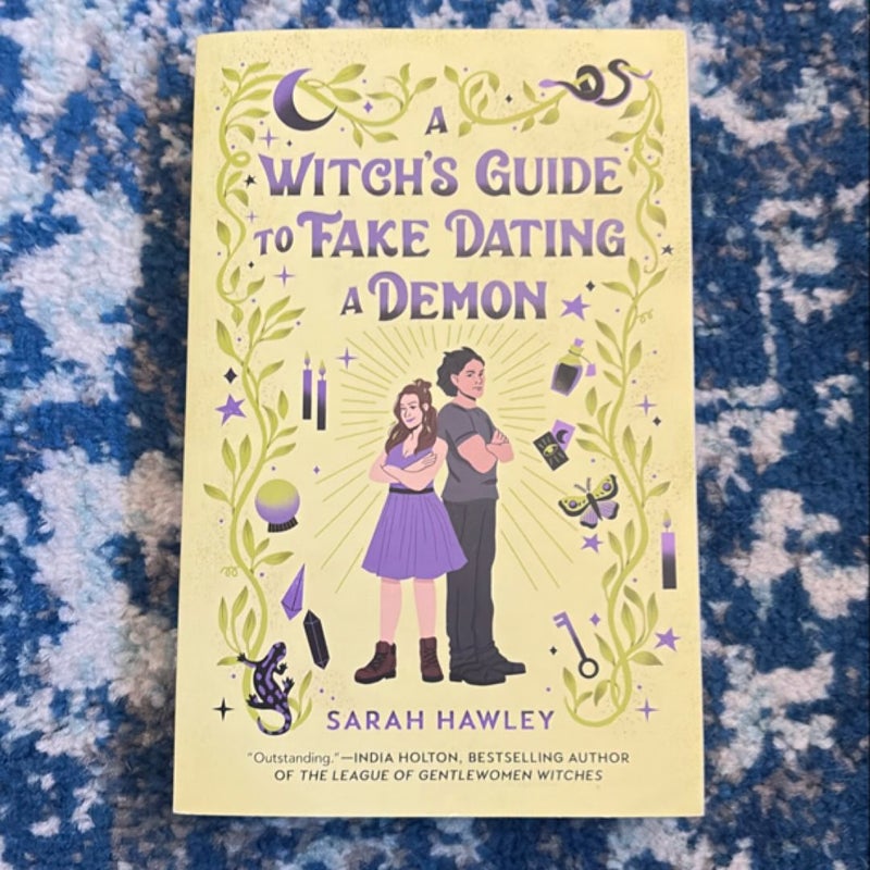 A Witch's Guide to Fake Dating a Demon