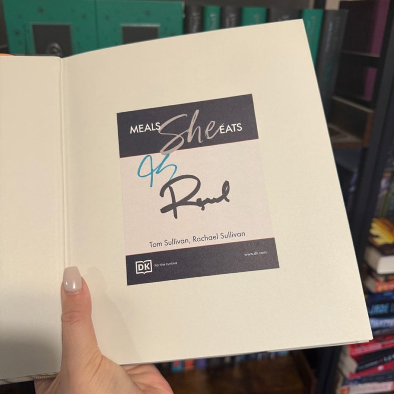 Signed Meals She Eats