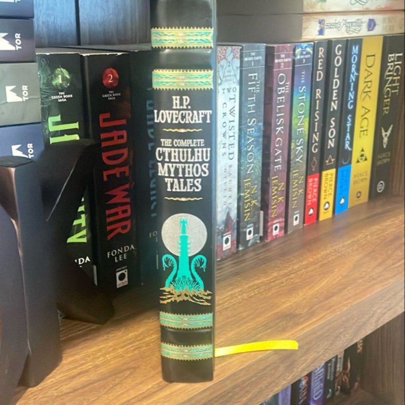 Complete Cthulhu Mythos Tales (Barnes and Noble Collectible Classics: Omnibus Edition)
