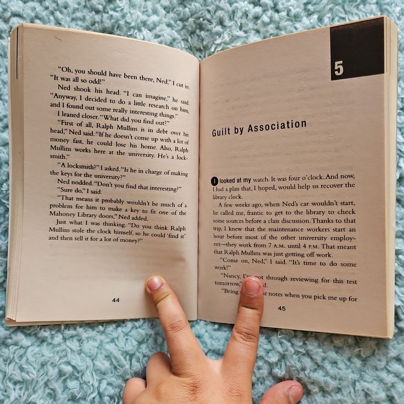 Nancy Drew: Girl Detective (books 1-3, 8-12)