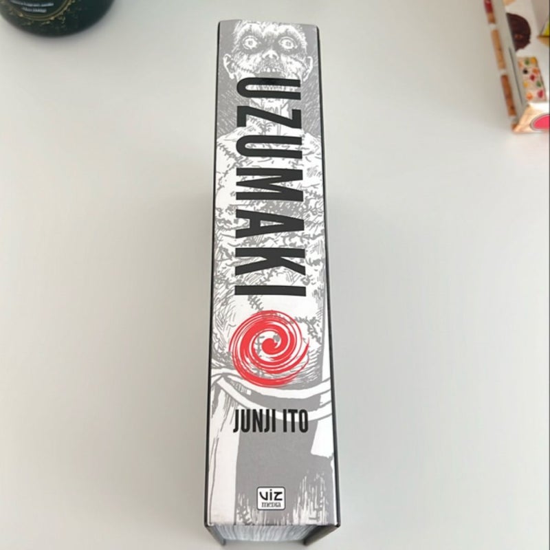 Uzumaki (3-In-1 Deluxe Edition)