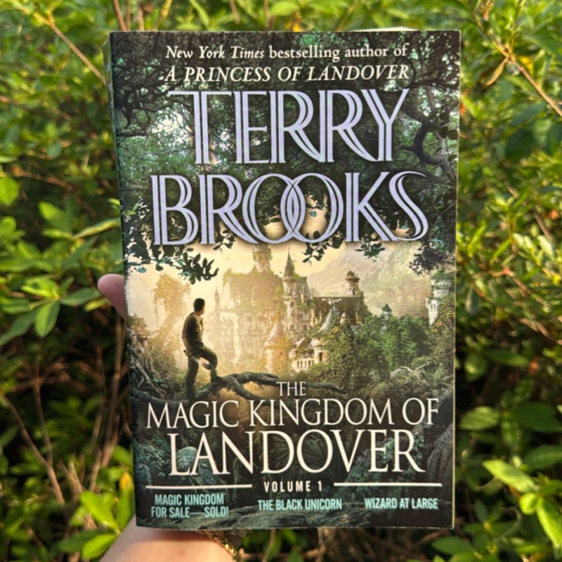 The Magic Kingdom of Landover Volume 1