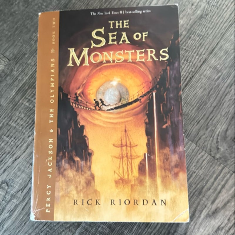 Percy Jackson and the Olympians, Book Two the Sea of Monsters (Percy Jackson and the Olympians, Book Two)