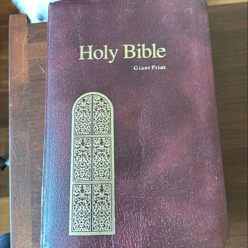 Holy Bible King James Version in Giant Print