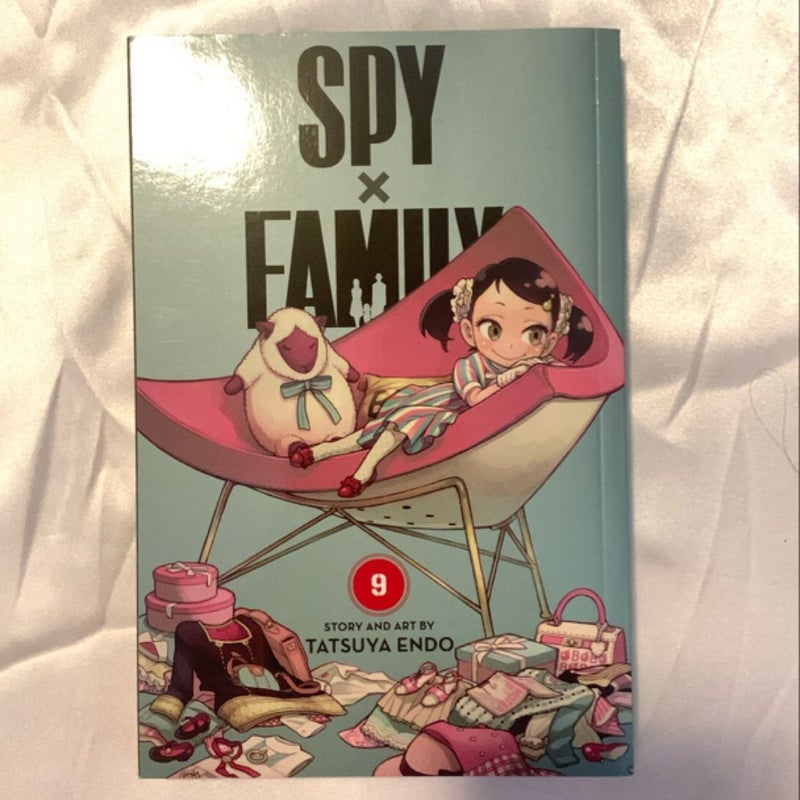 Spy X Family, Vol. 9