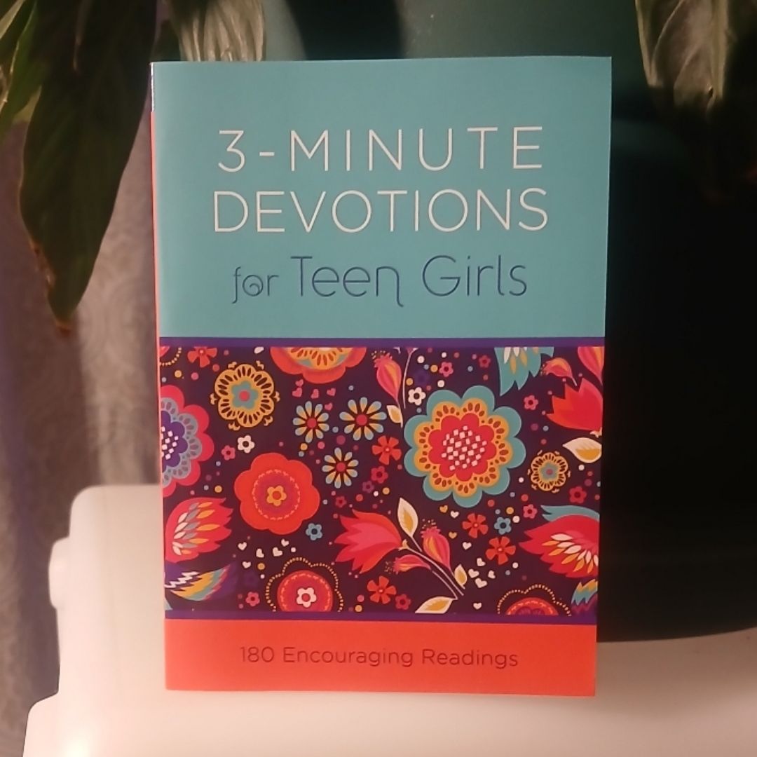 3-Minute Devotions for Teen Girls