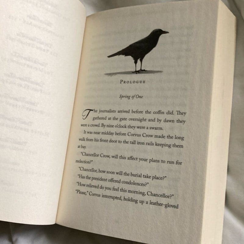 Nevermoor: the Trials of Morrigan Crow (Special Edition)