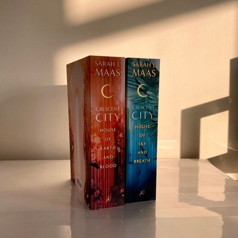 Crescent City Duology Barnes & Noble w/ Bonus Chapters by Sarah J Maas, Paperback Pangobooks