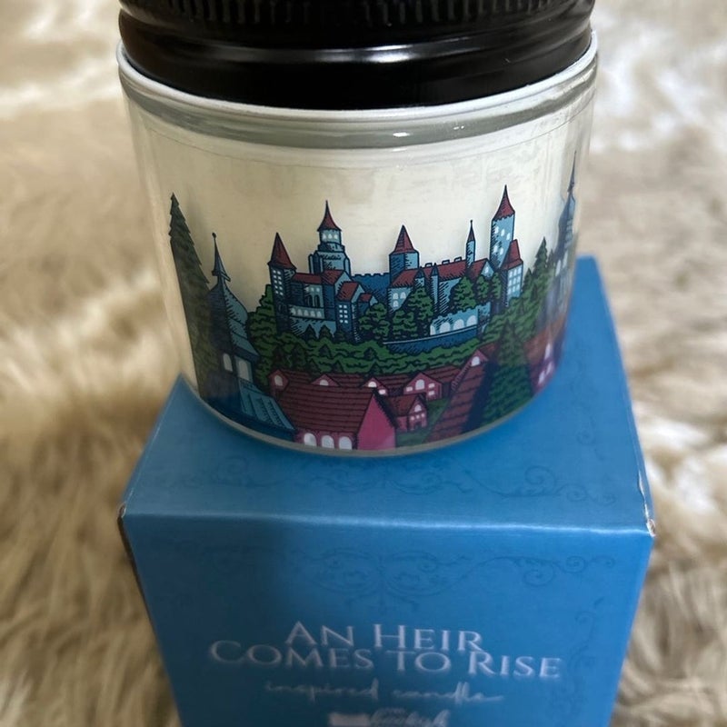 An Heir Comes to Rise Candle