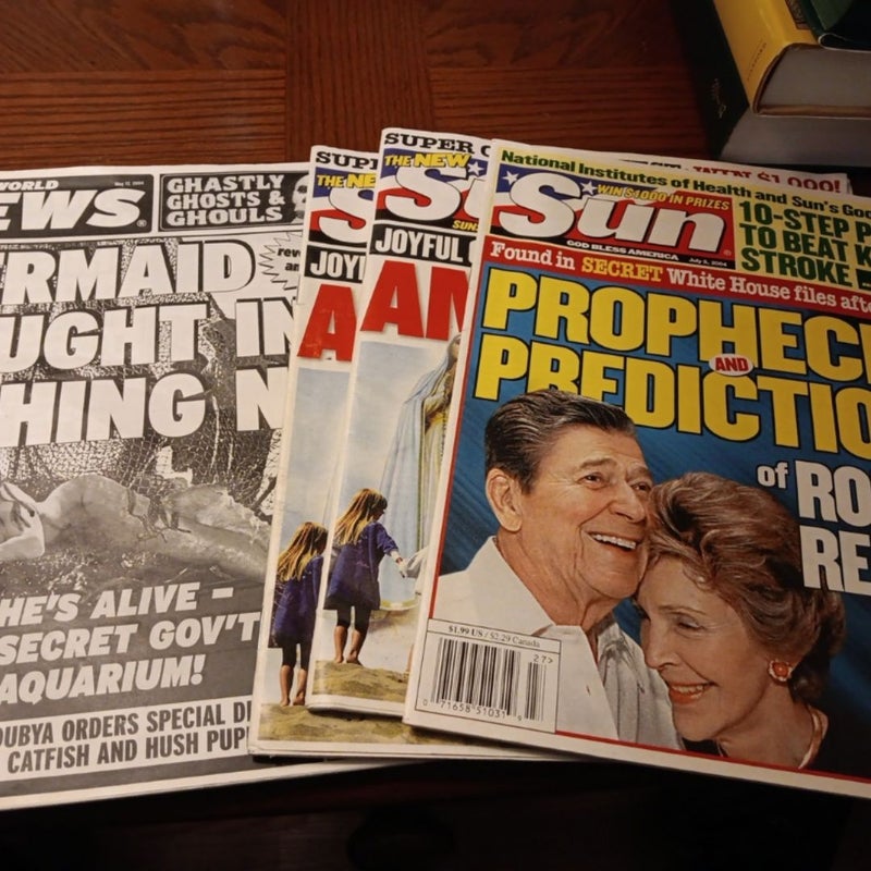 Weekly World News & Sun vintage tabloid magazine Lot