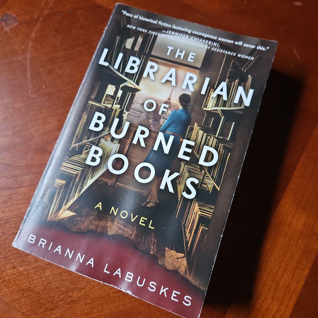  The Librarian of Burned Books: A Novel eBook : Labuskes,  Brianna: Kindle Store