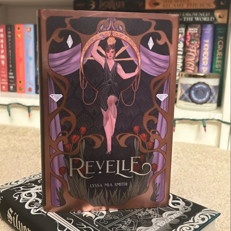 OWLCRATE EXCLUSIVE Revelle