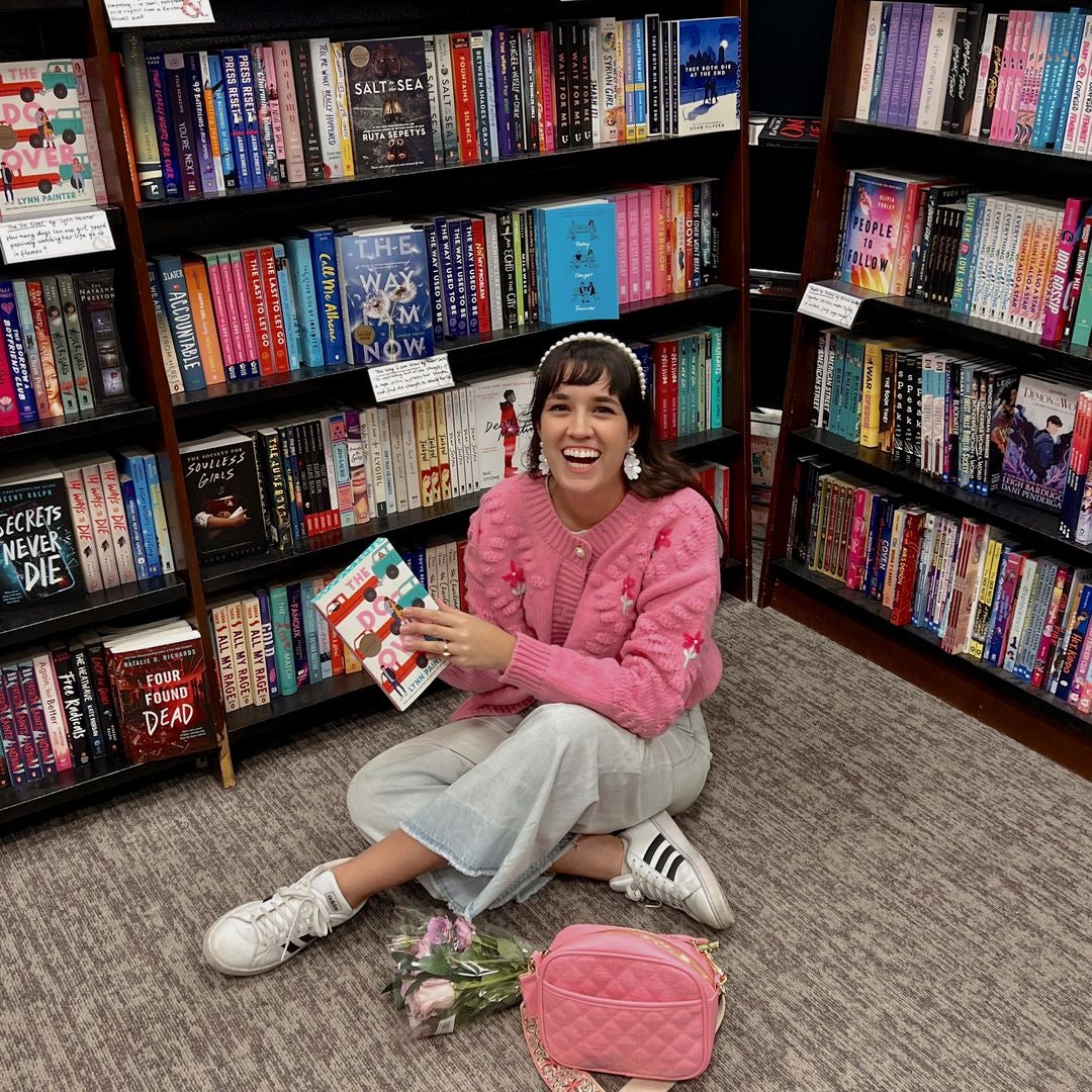 The Brunette Bookworm