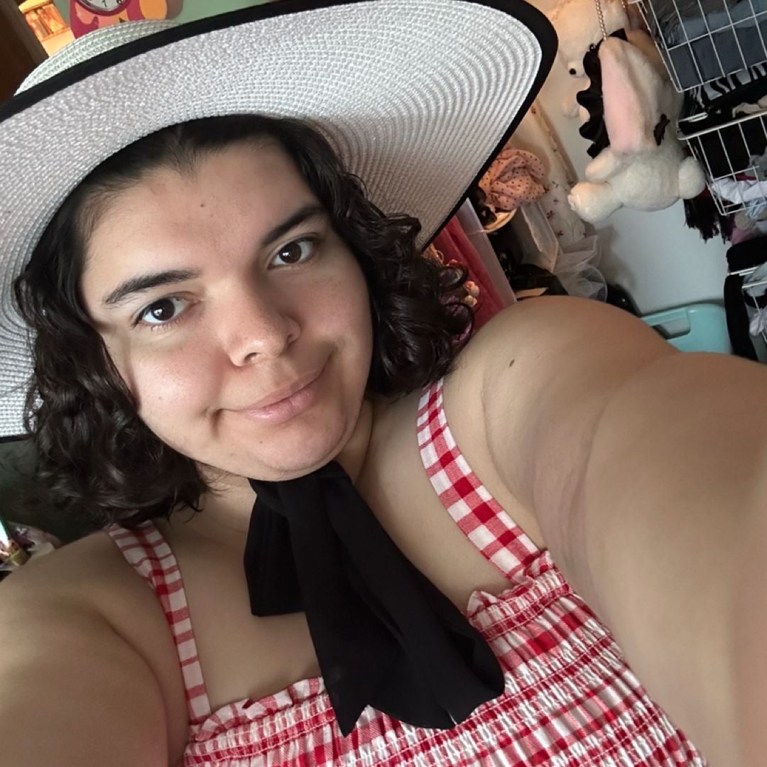 Emma (LittleDollReads)