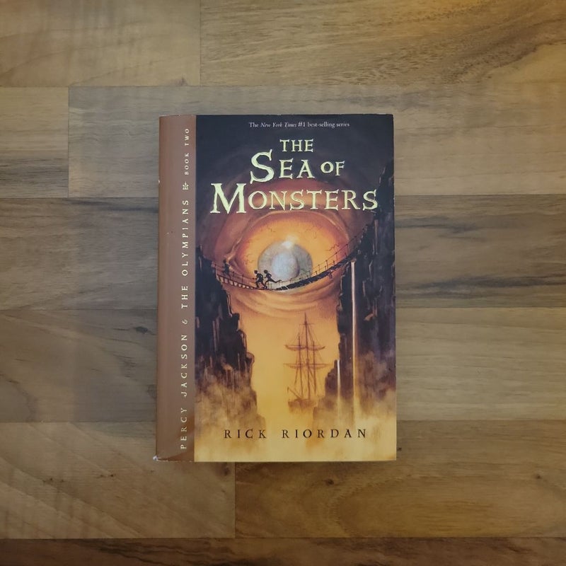 The Sea of Monsters (Percy Jackson and the Olympians, Book Two)