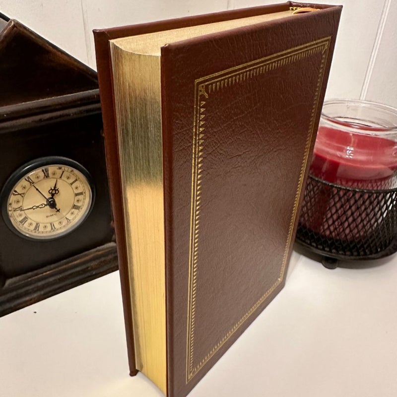 Easton Press Leather Classics “A Farewell To Arms” By Hemingway (1990) Collector’s Edition 100 Greatest books Ever Written 