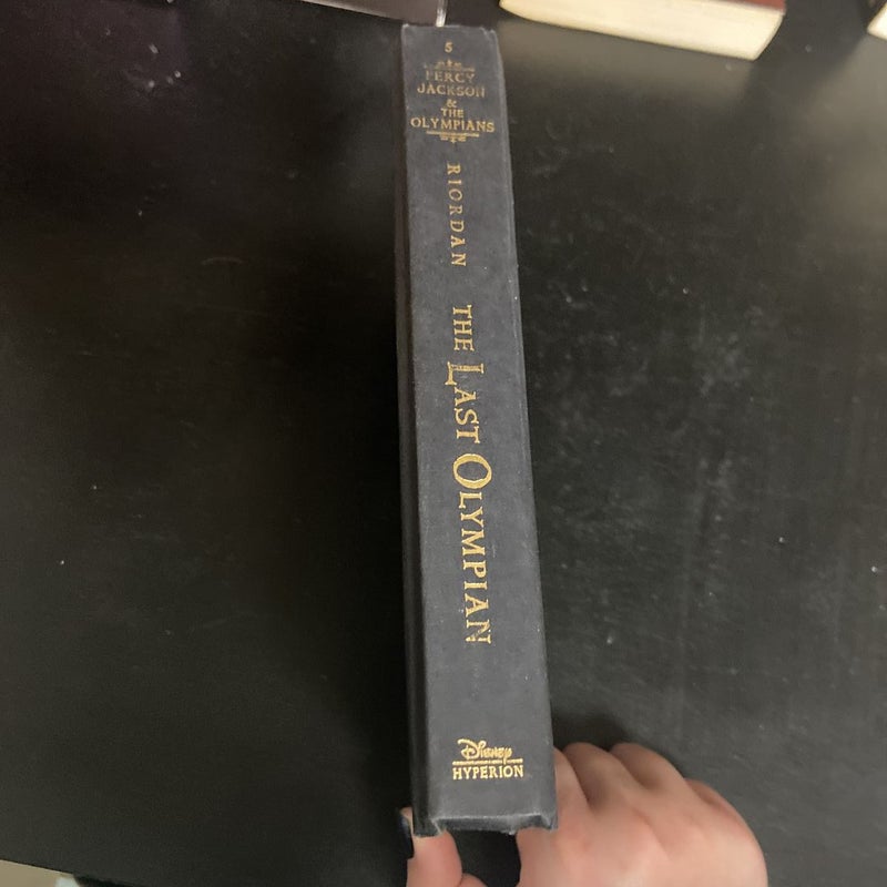 The last Olympian by Rick Riordan, Hardcover Pangobooks