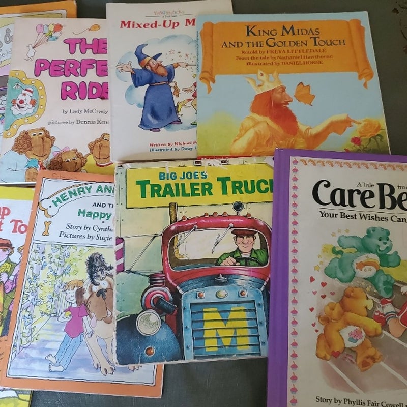 lot of 26 vintage childrens books