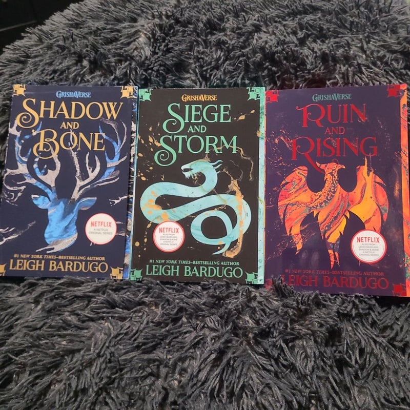 Shadow and Bone series-painted egdes