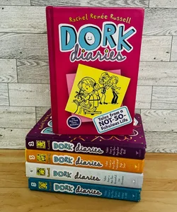 Dork Diaries Starter Set, Books 1-5