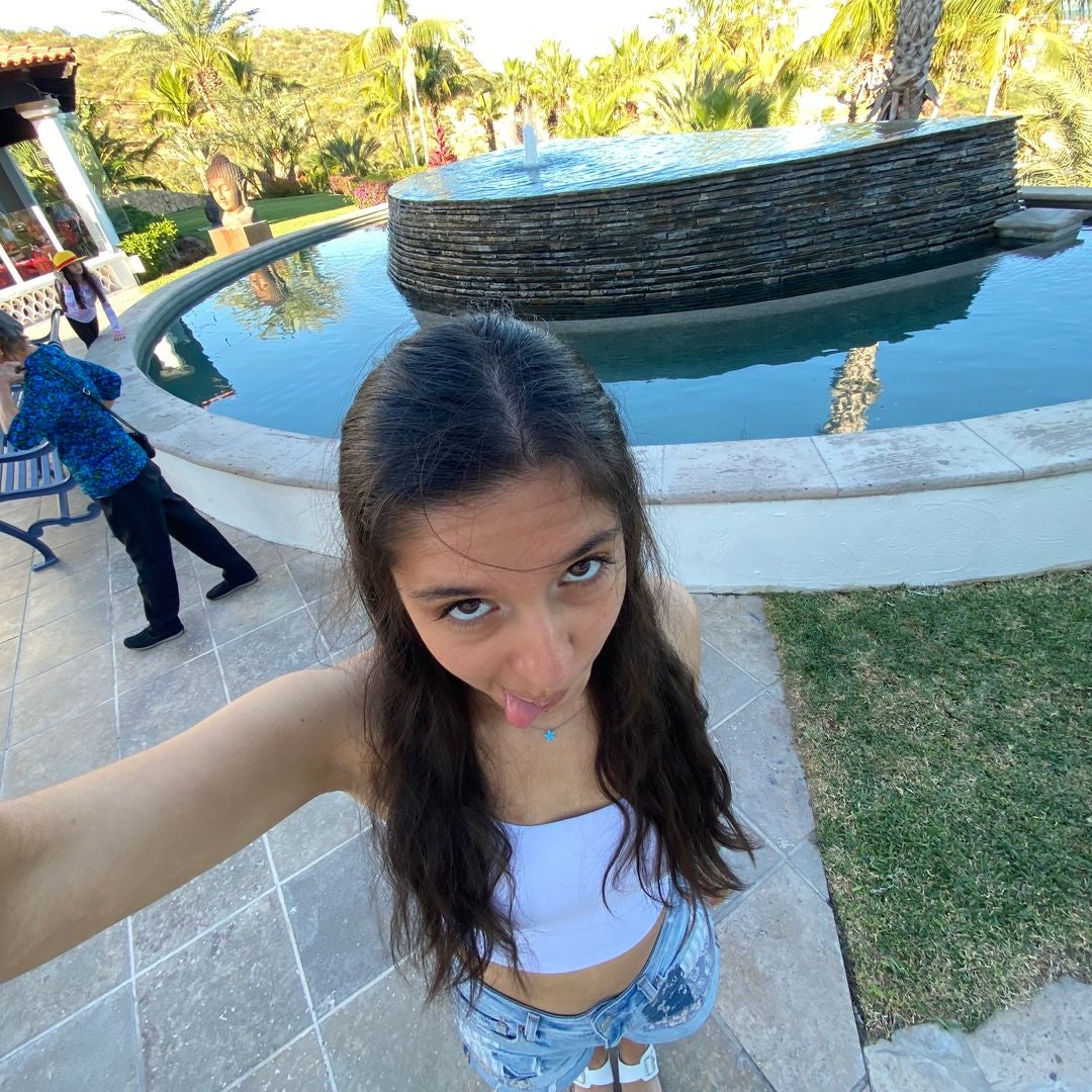 Vanessa 📖