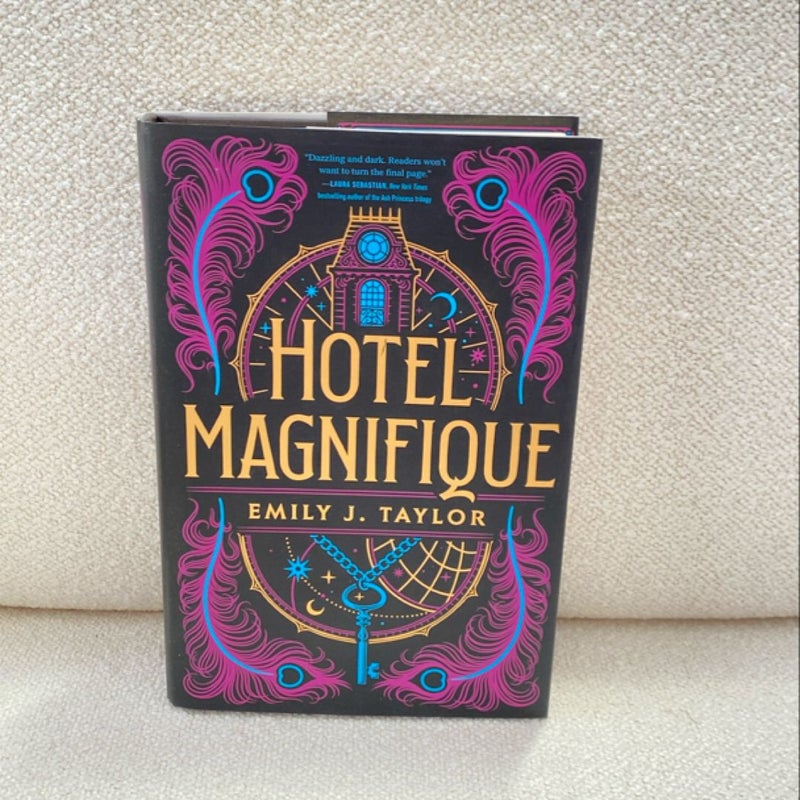 Hotel Magnifique