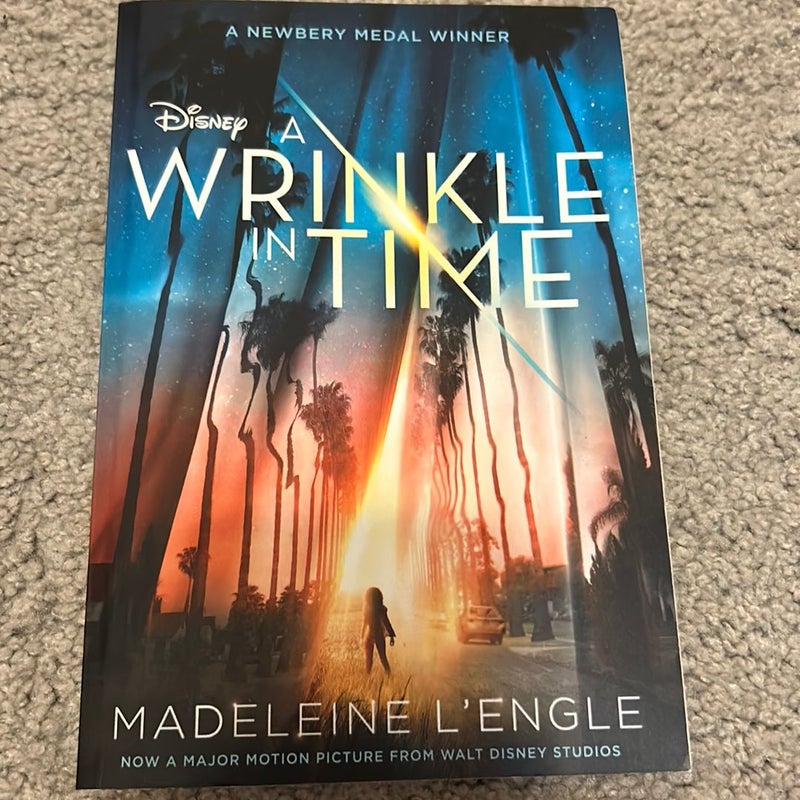 A Wrinkle in Time Movie Tie-In Edition