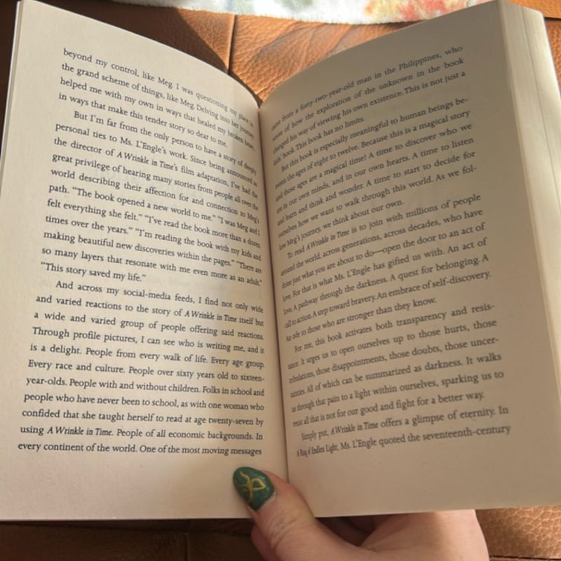 A Wrinkle in Time Movie Tie-In Edition