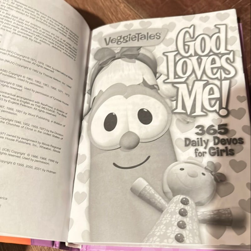 Veggie Tales God Loves Me!