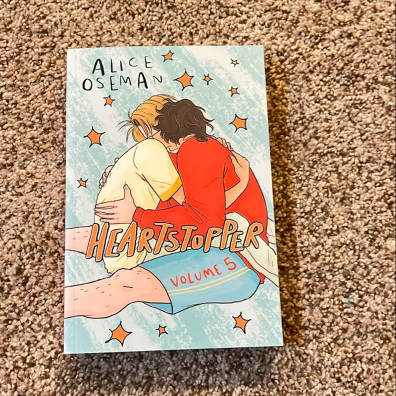 Heartstopper #5: a Graphic Novel