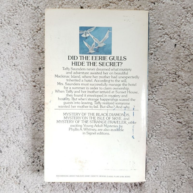 The Mystery of the Gulls (1st Signet Printing, 1974)