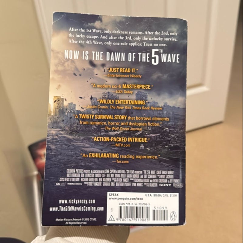 The 5th Wave