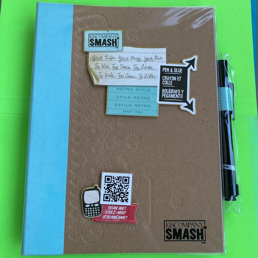 Smash Book (international style) by K&C Company, Hardcover | Pangobooks