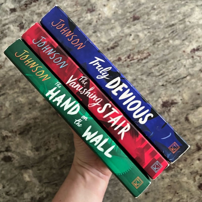 Truly Devious (Books 1-3)