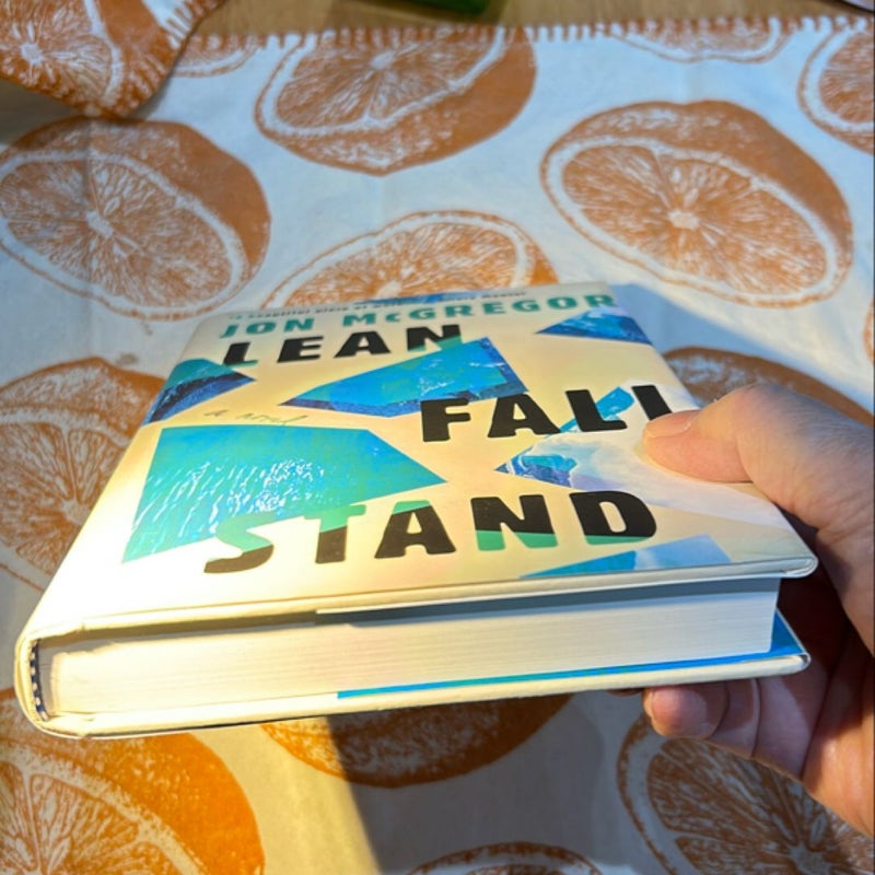 Lean Fall Stand