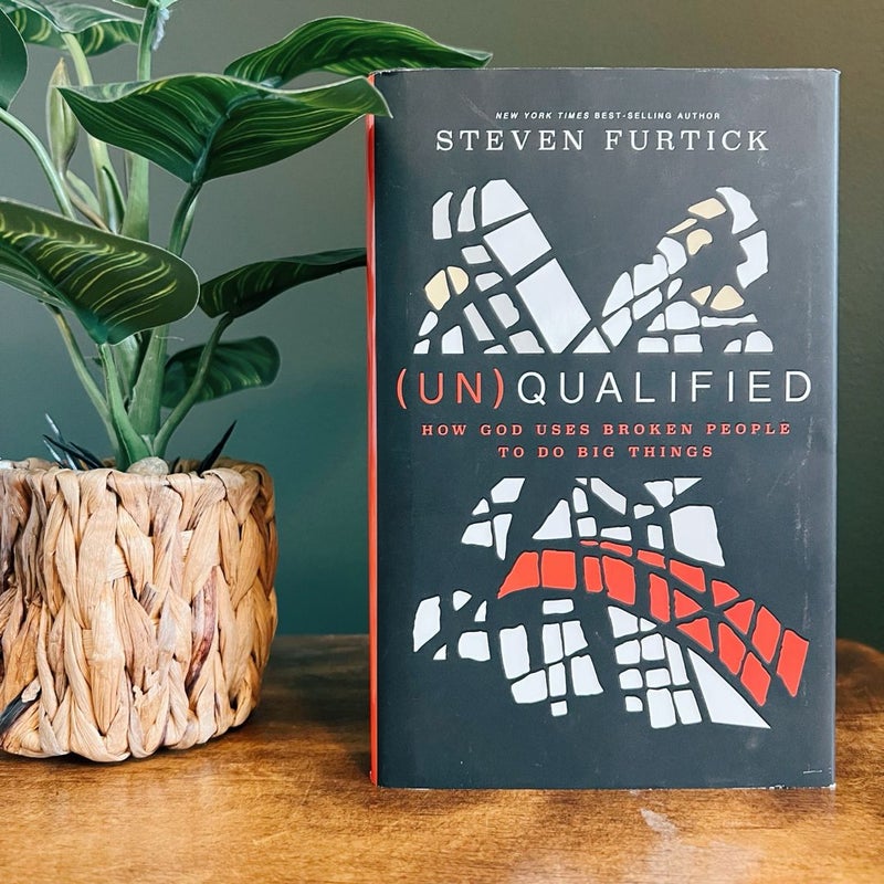 (un)Qualified