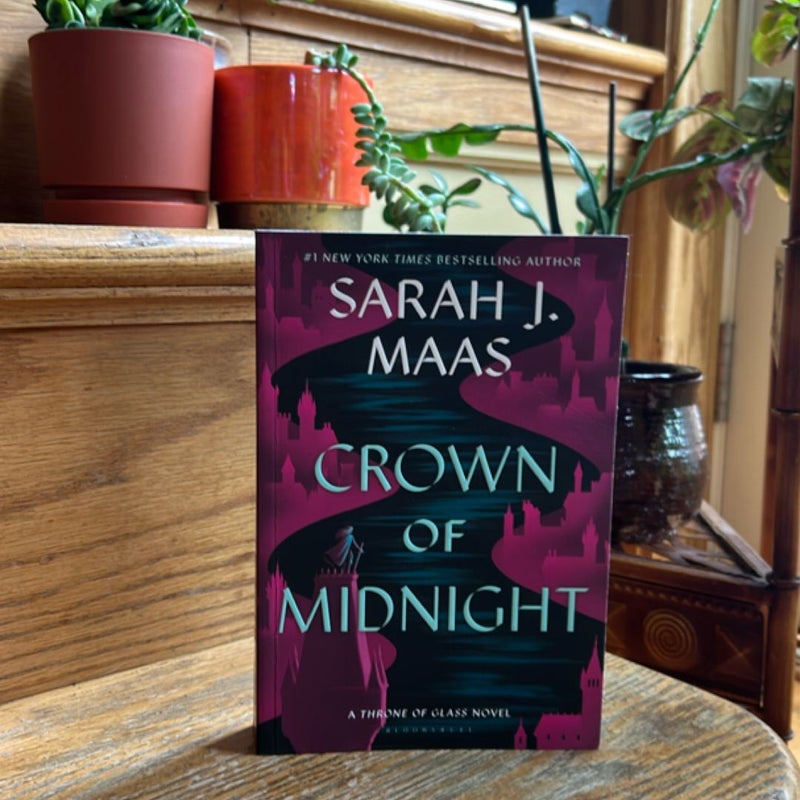 Crown of Midnight