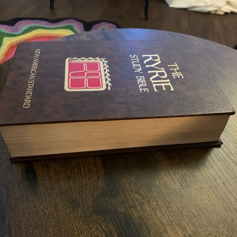 The Ryrie Study Bible - 1978
