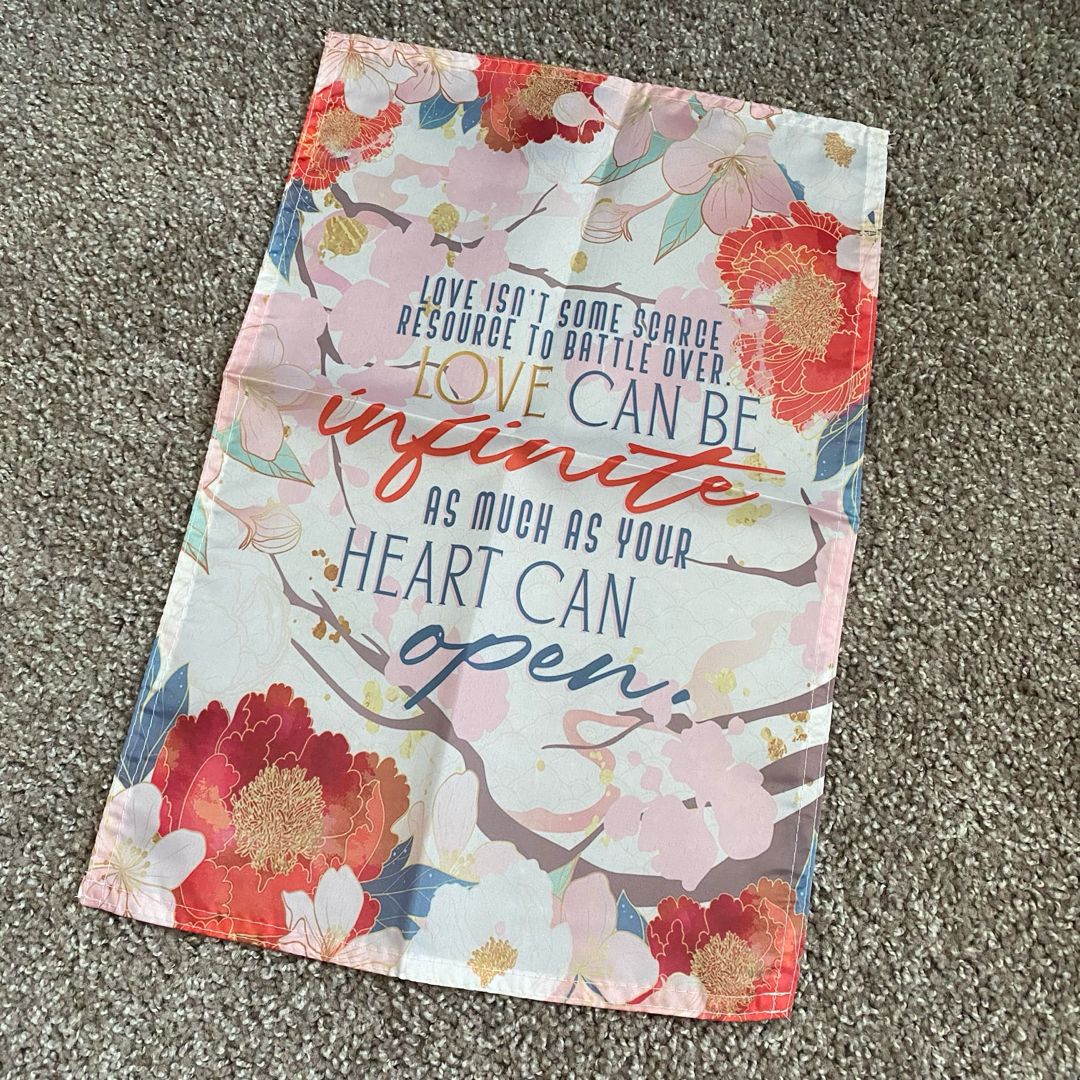 Iron Widow Tapestry Faecrate