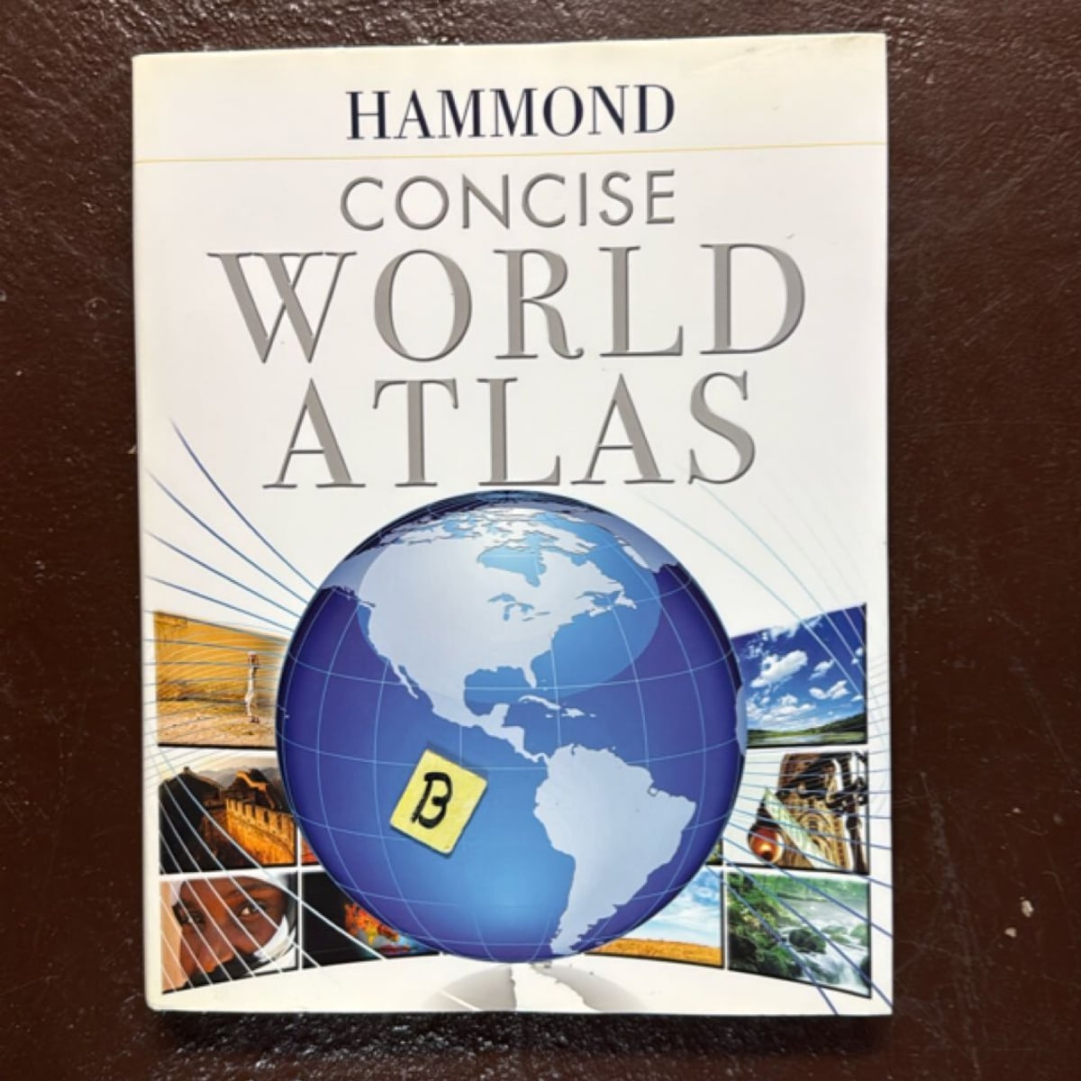 Concise World Atlas by Hammond World Atlas Corporation Staff
