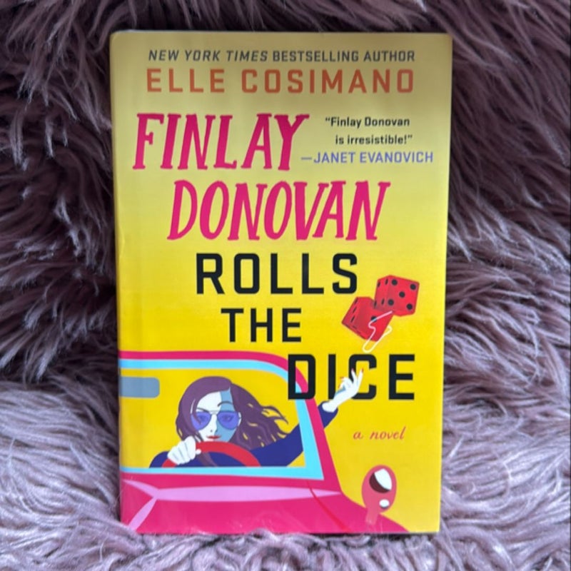 Finlay Donovan Rolls the Dice