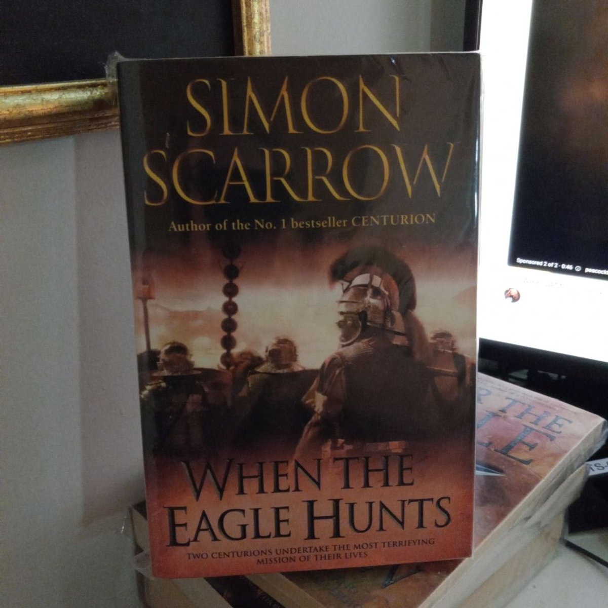 When the Eagle Hunts by Simon Scarrow