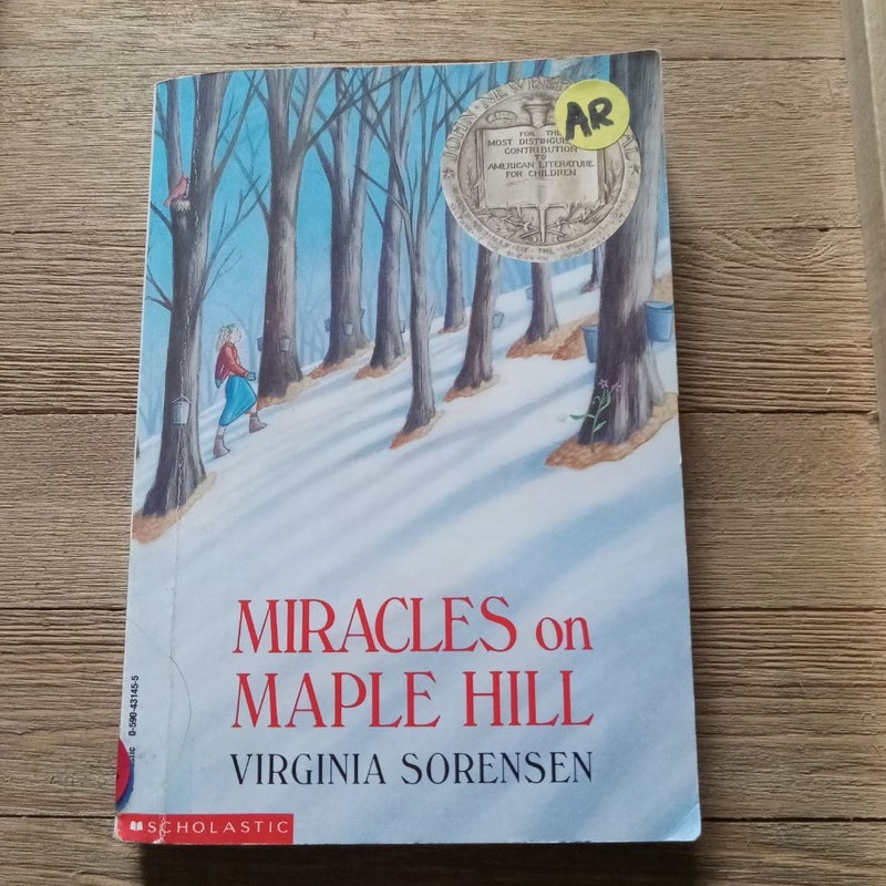 Miracles on Maple Hill