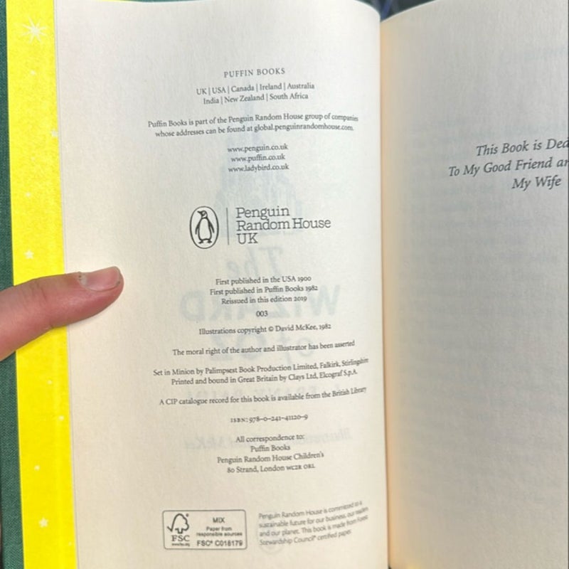 The Wizard of Oz (Puffin Clothbound Classics)